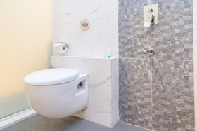 FabHotel Seven Hills  Nr Mumbai International Airport