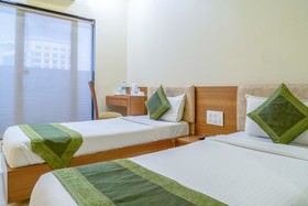 FabHotel Seven Hills  Nr Mumbai International Airport
