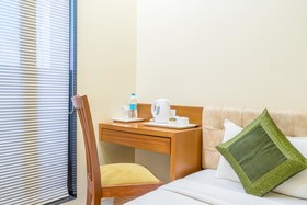 FabHotel Seven Hills  Nr Mumbai International Airport