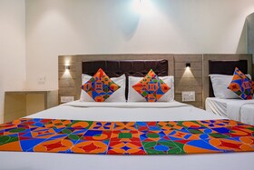 New Prince Palace by FabHotel