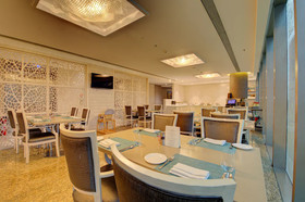 Niranta Airport Transit Hotel And Lounge