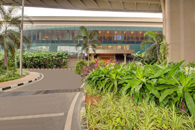 Niranta Airport Transit Hotel And Lounge