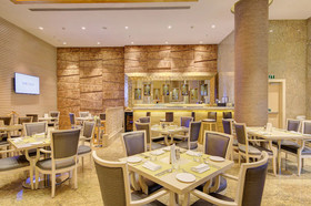 Niranta Airport Transit Hotel And Lounge