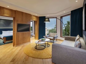 Novotel Mumbai Juhu Beach