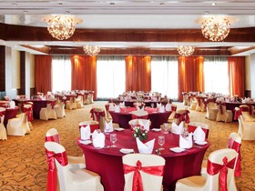 Novotel Mumbai Juhu Beach