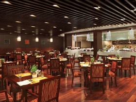 Novotel Mumbai Juhu Beach