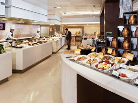 Novotel Mumbai Juhu Beach