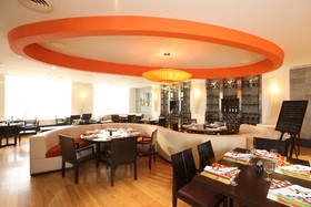 Novotel Mumbai Juhu Beach
