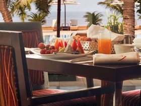 Novotel Mumbai Juhu Beach