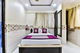 Shreesai Guestline by OYO Rooms