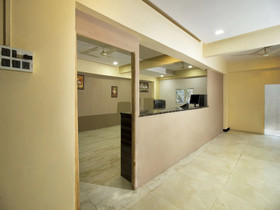 The Star Hotel by OYO Rooms
