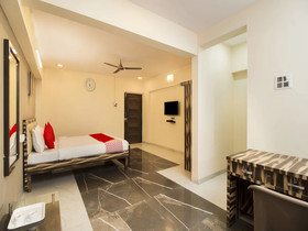 The Star Hotel by OYO Rooms