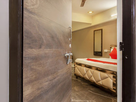 The Star Hotel by OYO Rooms