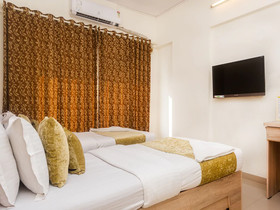 Tuliipstays Kanjurmarg Pluto Suncity