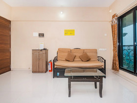 Tuliipstays Pearl Residency