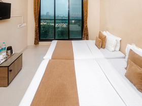 Tuliipstays Pearl Residency