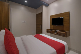 West Inn Hotel By OYO Rooms