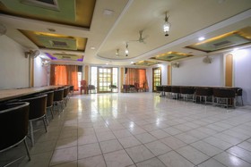Jayshrea Recreation Club by OYO Rooms