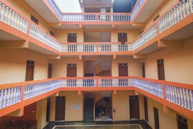 Jaideep Lodge by OYO Rooms