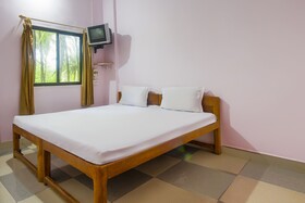Jaideep Lodge by OYO Rooms