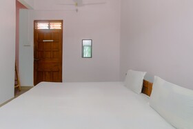 Jaideep Lodge by OYO Rooms