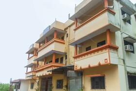 Jaideep Lodge by OYO Rooms