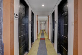 Hotel RR Suites - Near LODHA Xperia Mall