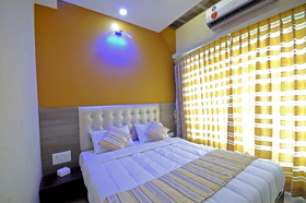 Hotel White House