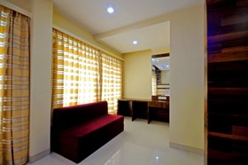 Hotel White House