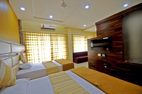 Hotel White House
