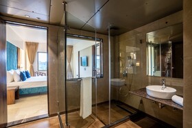 Mastiff Grand The Sia Palace Suites & Banquets
