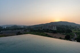Mastiff Grand The Sia Palace Suites & Banquets