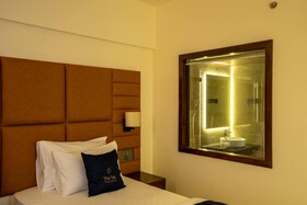 Mastiff Grand The Sia Palace Suites & Banquets