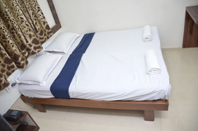 Hotel Royal Treat