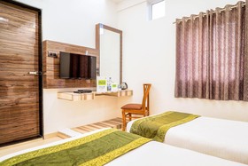 Treebo House Khas