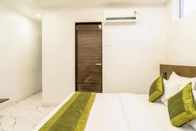 Treebo House Khas