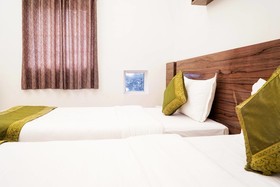 Treebo House Khas
