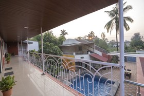 Flora Ecostay