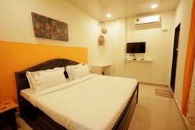 Flora Ecostay