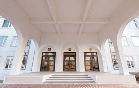 Maharaja Agrasen Palace - Pure Vegetarian