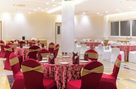 Maharaja Agrasen Palace - Pure Vegetarian