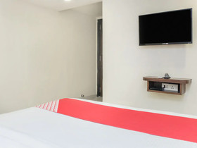 OYO 22692 Flagship Strand Resort