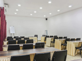 OYO 22692 Flagship Strand Resort