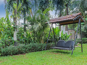 OYO 22692 Flagship Strand Resort