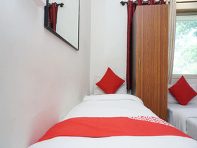 OYO 24986 Flagship Hotel Western Resort
