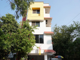 OYO 24986 Flagship Hotel Western Resort