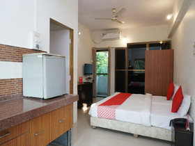 OYO 24986 Flagship Hotel Western Resort