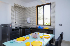 OYO Home 22738 Gorgeous 4BHK Lonavala