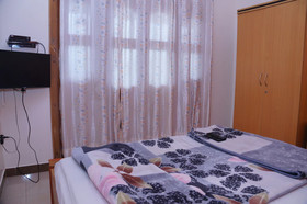 Hotel Godai Girikunj