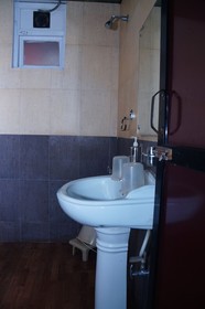 Hotel Godai Girikunj